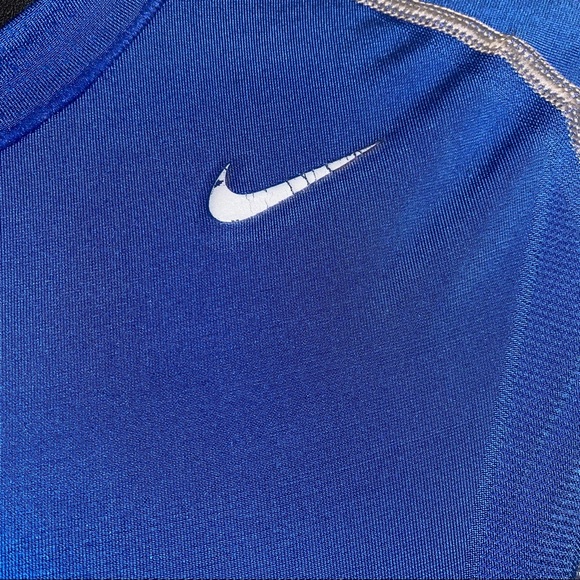 Nike Pro Blue Long Sleeve Top - Picture 9 of 12